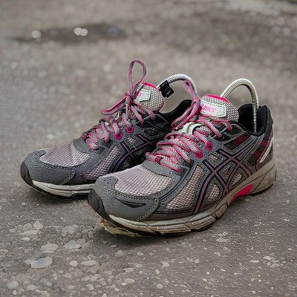ASICS GEL Venture 6 Women Size 8 Running Shoes Grey Pink Sneakers T7G6N